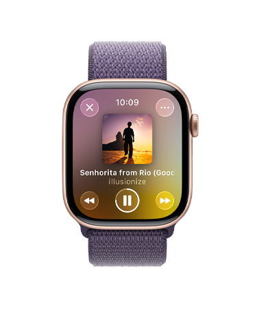 Apple Watch Series 11 com caixa cor de ouro rosa de alumínio e pulseira loop esportiva roxo-névoa, controles do Apple Music, playlist de treino, Digital Crown no lado direito