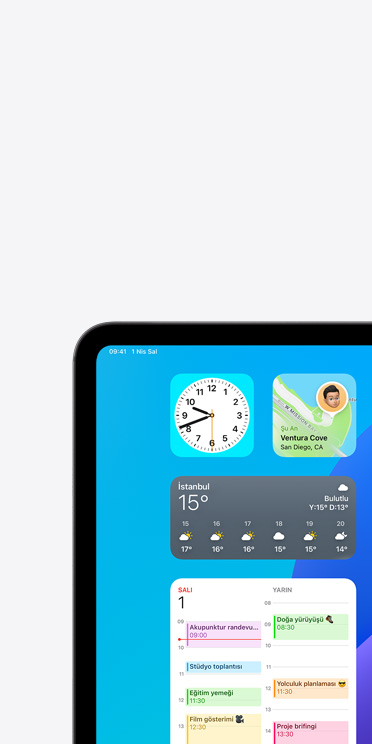 Hava Durumu uygulaması araç takımının gösterildiği iPad Pro ekranında VoiceOver özelliğinin “Hava durumu, İstanbul, 15 derece” şeklindeki ses çıkışı yer alıyor