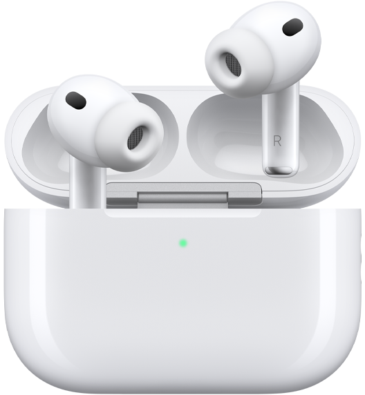 白色 AirPods Pro 3 和 MagSafe 充電盒 USB-C，展示圓弧狀的充電盒外觀及 LED 電源指示燈，充電盒上蓋打開，無線耳機配有矽膠耳塞套，耳機柄內側標有字母 L 和字母 R