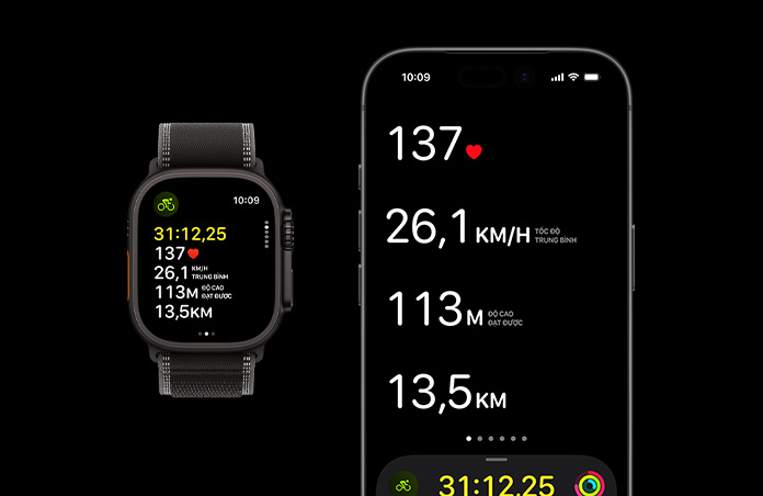 Các chỉ số bài tập đang hoạt động trên Apple Watch Ultra 3 và iPhone